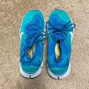 Nike Flyknit Free